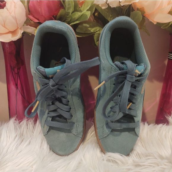 PUMA | NEVER WORN DUSTY TEAL & GOLD PLATFORM SNEAKERS - Picture 6 of 7